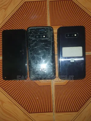 Samsung Galaxy S10e 128 GB Black