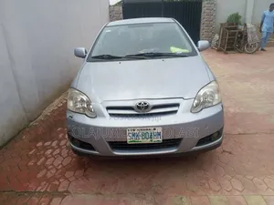 Toyota Corolla 2004 Blue