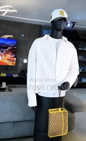 Cropped Long-Sleeve Shirt