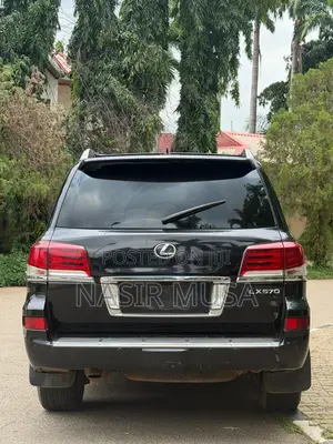 Lexus LX 570 AWD 2014 Black