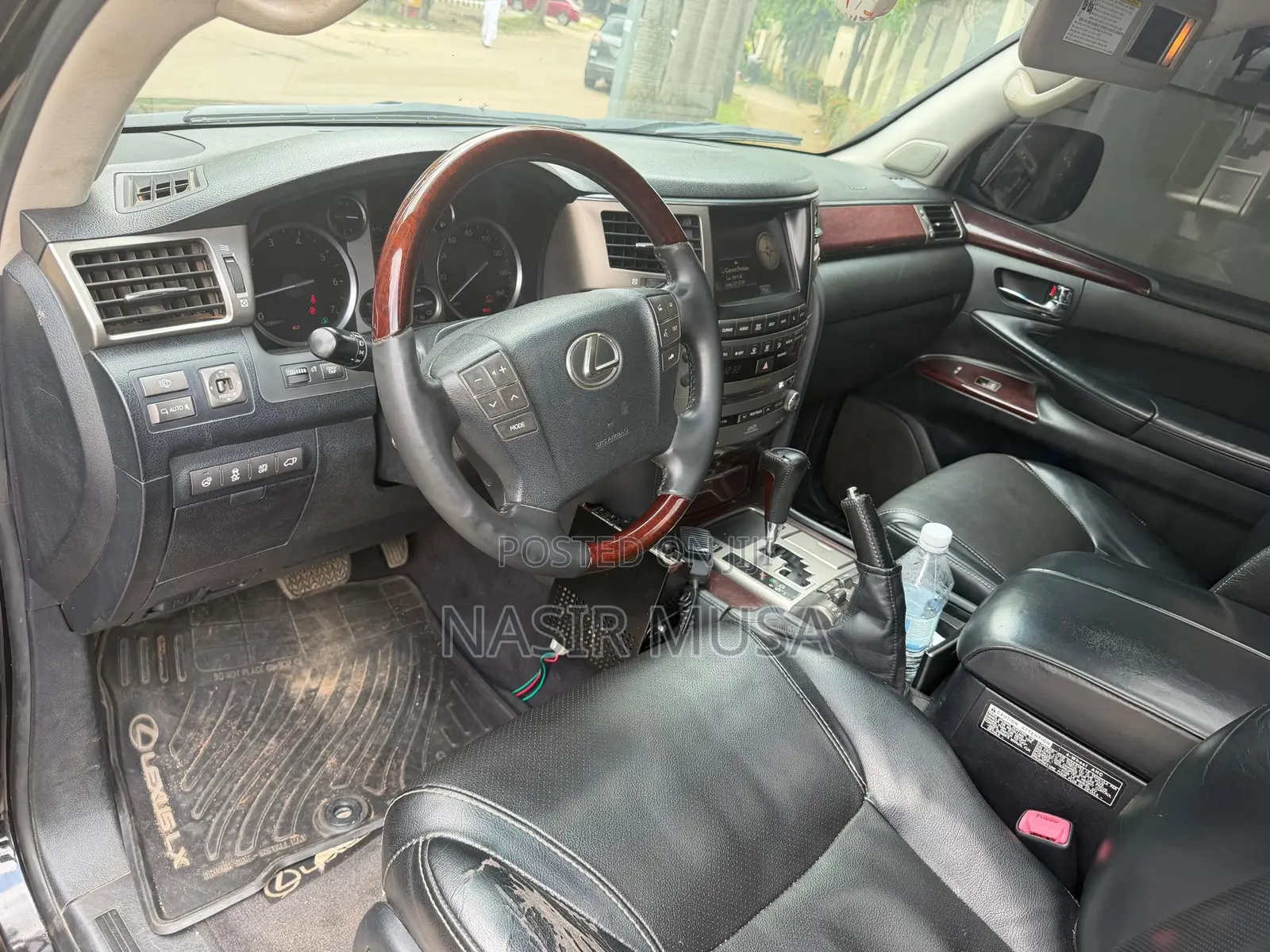 Lexus LX 570 AWD 2014 Black