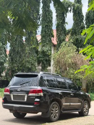 Lexus LX 570 AWD 2014 Black