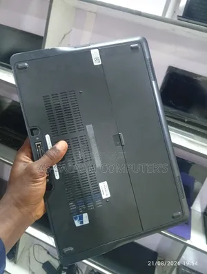 Laptop Dell Latitude 7450 8GB Intel Core i5 SSD 500GB