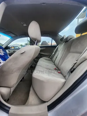 Toyota Corolla 2012 Silver