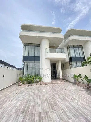 5bdrm Duplex in Lekki Phase 2 for sale