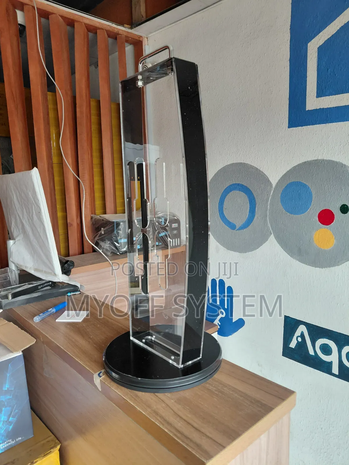 Smart Lock Glass Frame Display for Lock Showcases