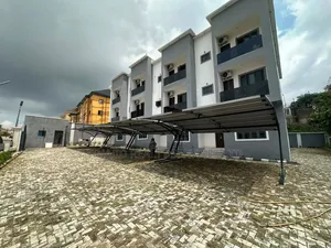 4bdrm Townhouse / Terrace in Guzape Main for rent