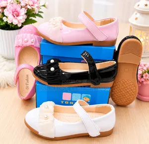 Girls’ Pearl Ruffle Patent Mary Jane Shoes
