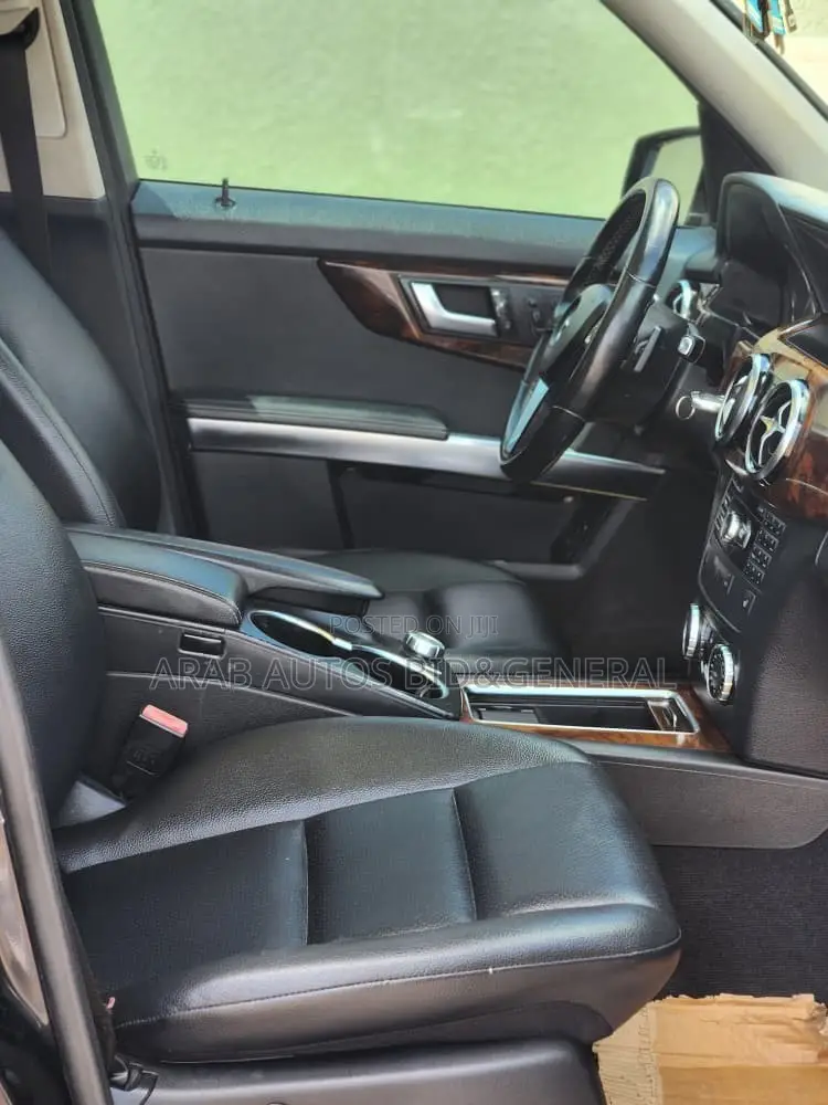 Mercedes-Benz GLK-Class 2013 Black