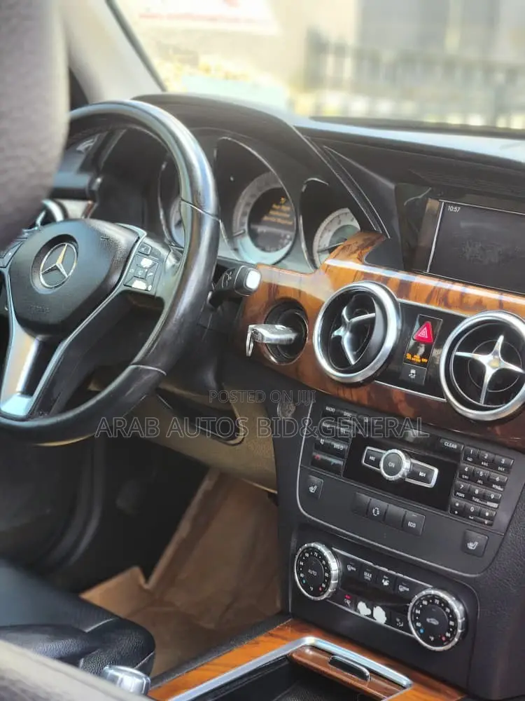 Mercedes-Benz GLK-Class 2013 Black