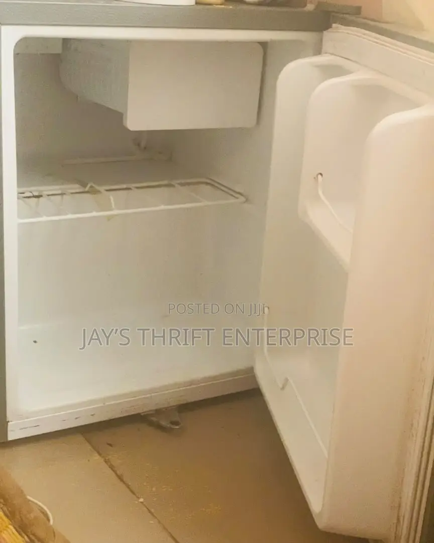 Hisense Mini Fridge