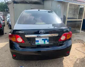 Toyota Corolla 2009 Black