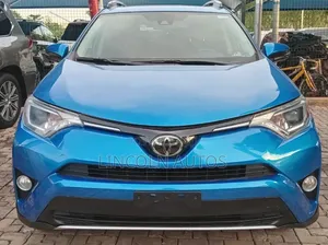 Toyota RAV4 XLE 4dr SUV AWD (2.5L 4cyl 6A) 2018 Blue