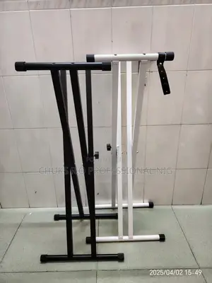 Double-Braced X-Style Keyboard Stand