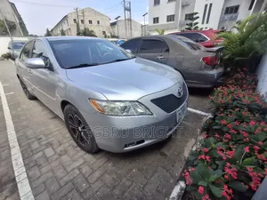 Toyota Camry 2009 Silver