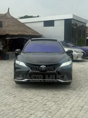 Toyota Camry XSE FWD 2020 Black