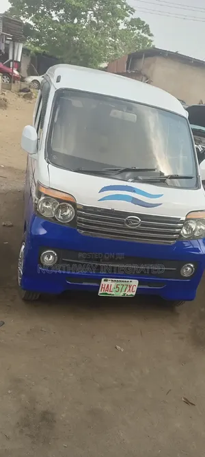 New Daihatsu Gran Max 2025 Blue