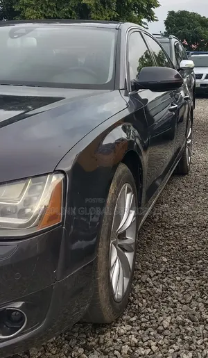 Audi A8 2011 Gray