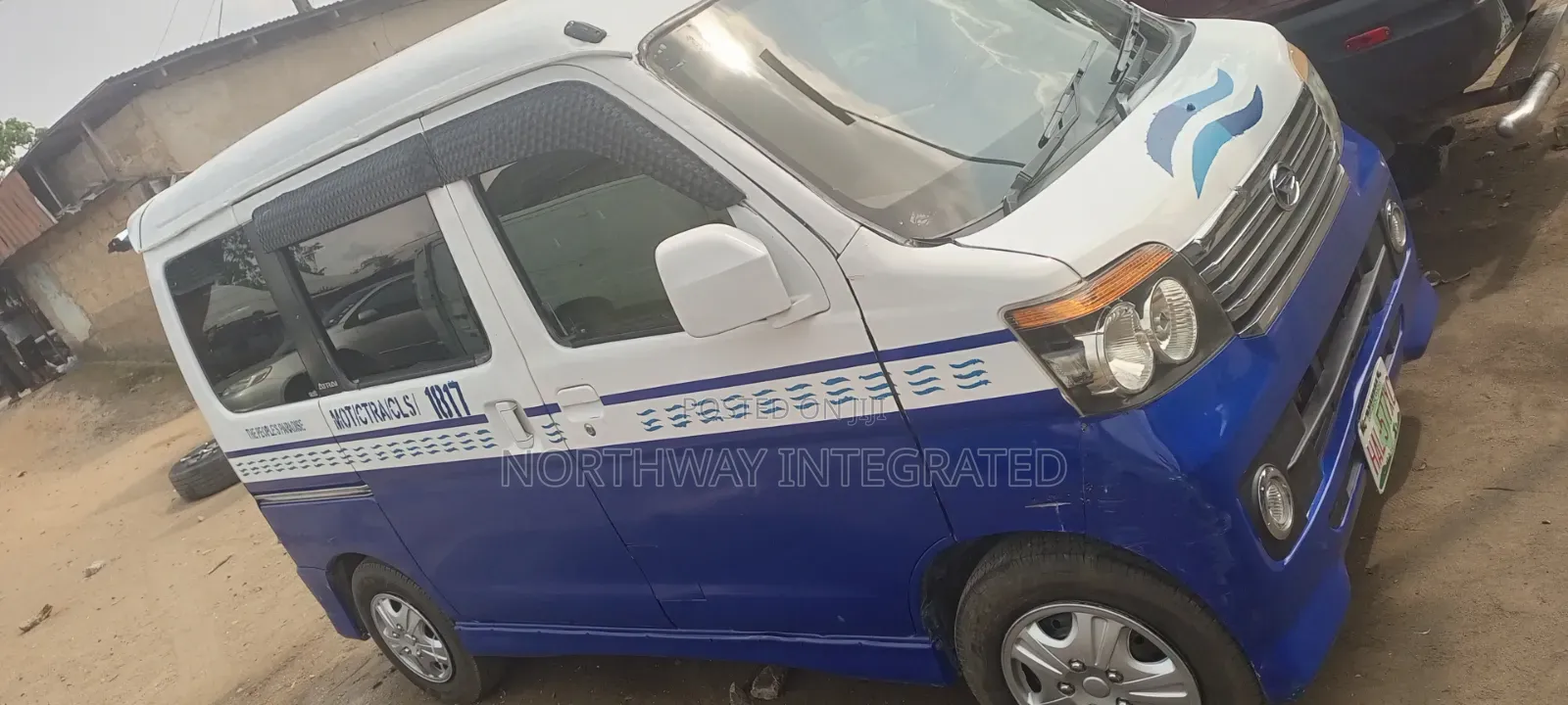 New Daihatsu Gran Max 2025 Blue