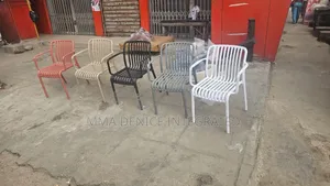 Modern Outdoor Metal Garden Chair – Stylish Durable