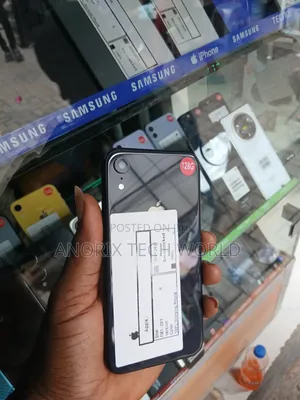 Apple iPhone XR 128 GB Black
