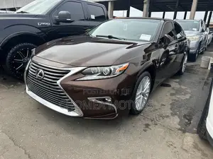 Lexus ES 2017