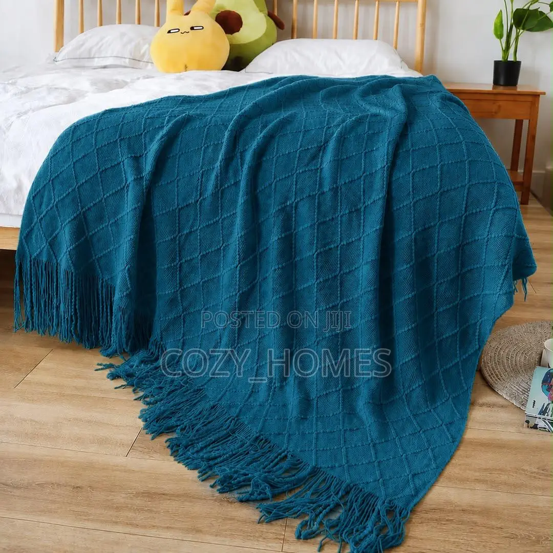 Luxury Patterned Throw Blanket – Sofa Bed Blanket With Tassels