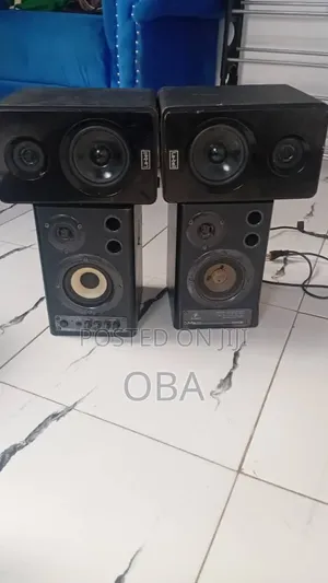 Studio Monitor Speakers