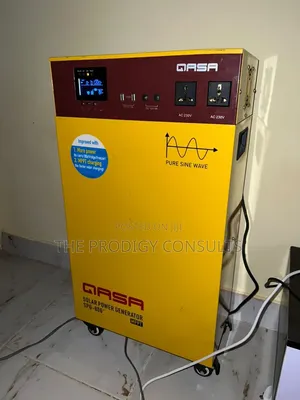 Qasa SPG800 Solar Power Generator With 1x 100ah Battery