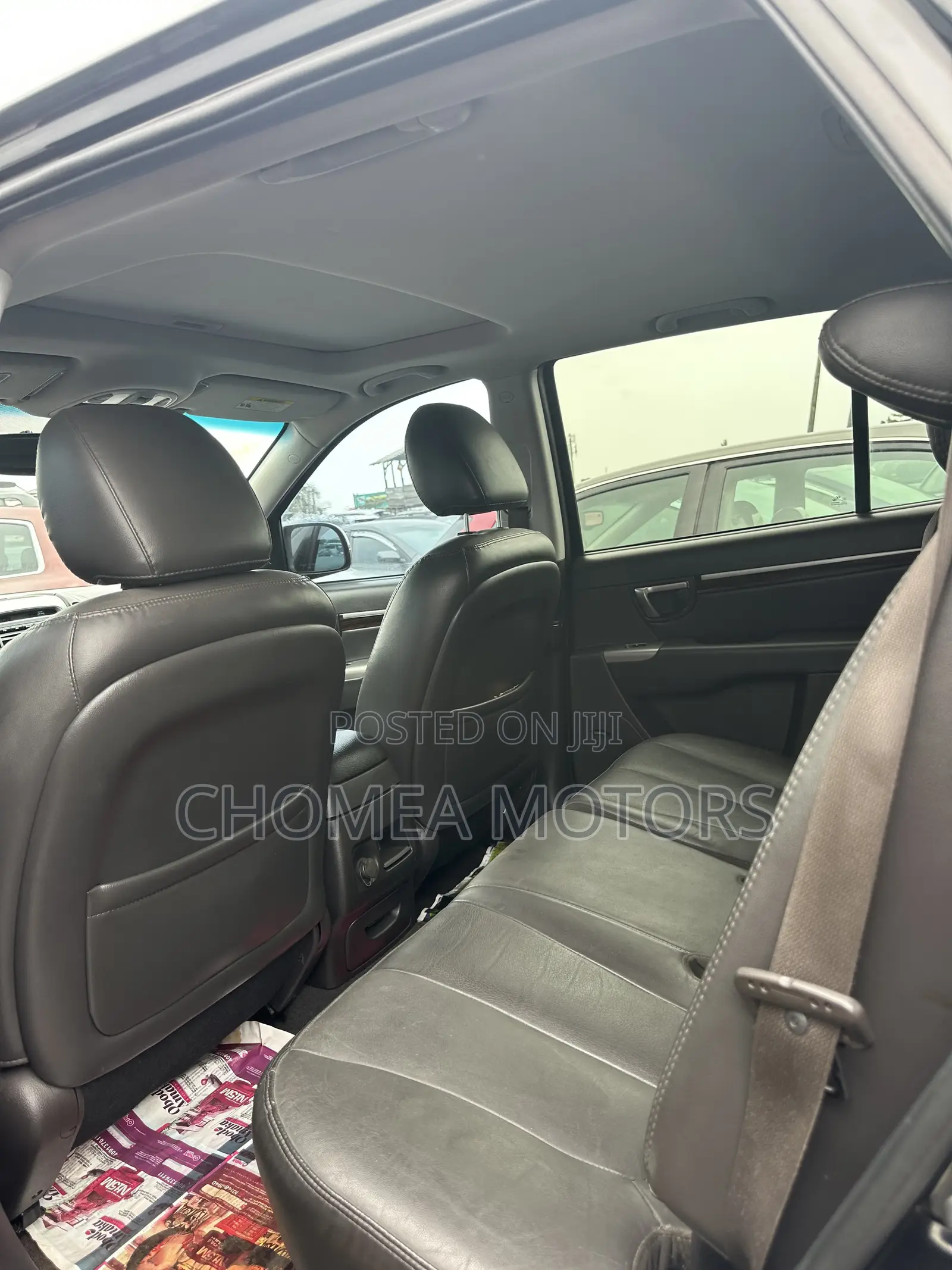 Hyundai Santa Fe 2012 Black