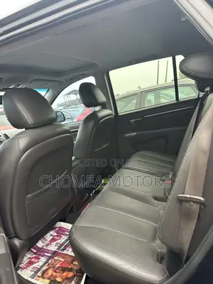 Hyundai Santa Fe 2012 Black