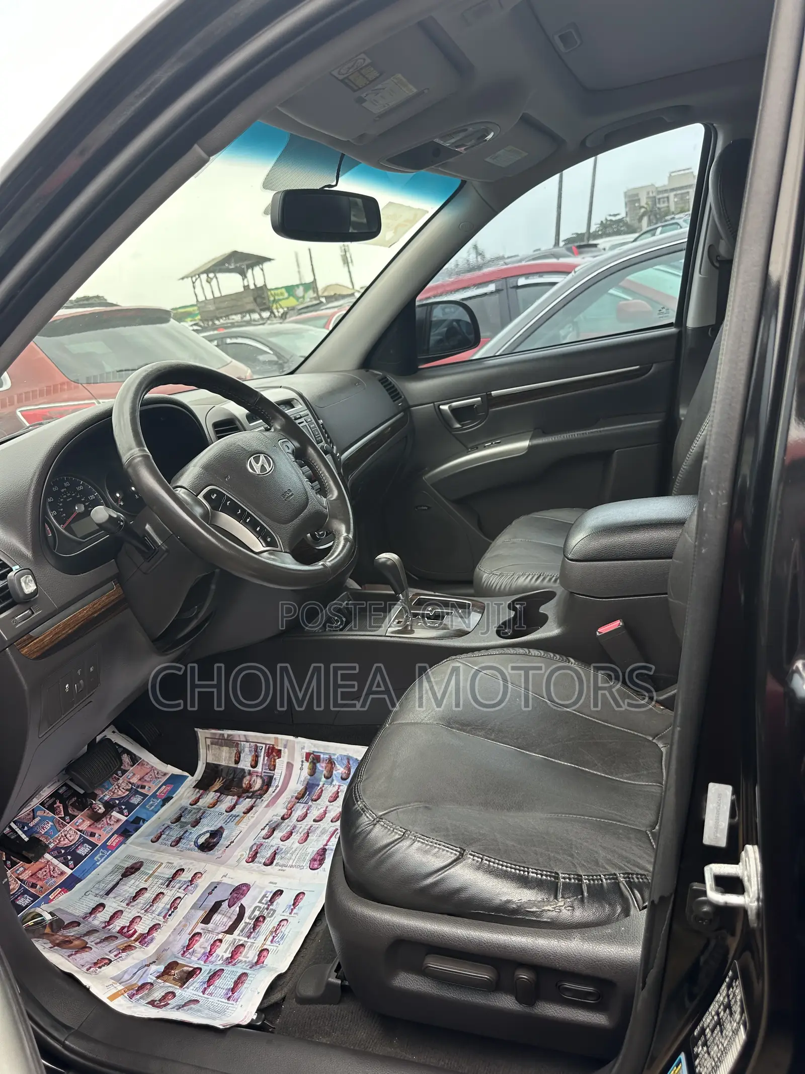 Hyundai Santa Fe 2012 Black