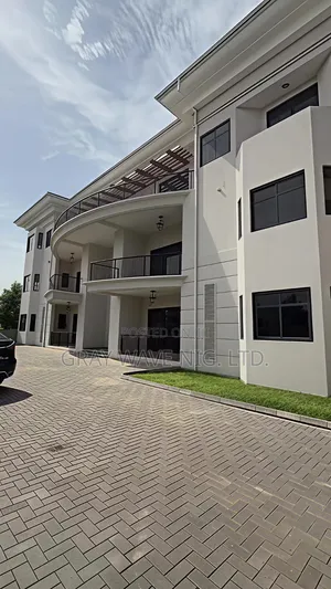 7bdrm Mansion in Maitama for sale