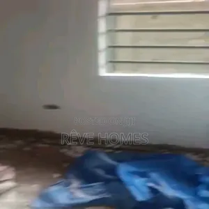 Studio Apartment in Adekunle for rent