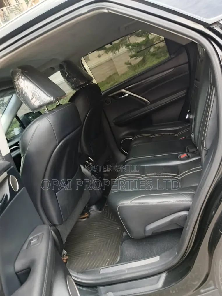 Lexus RX 2021 Black