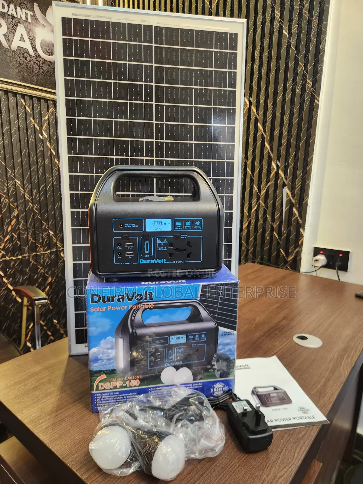 150w All in One Solar Generator With Solar Panel