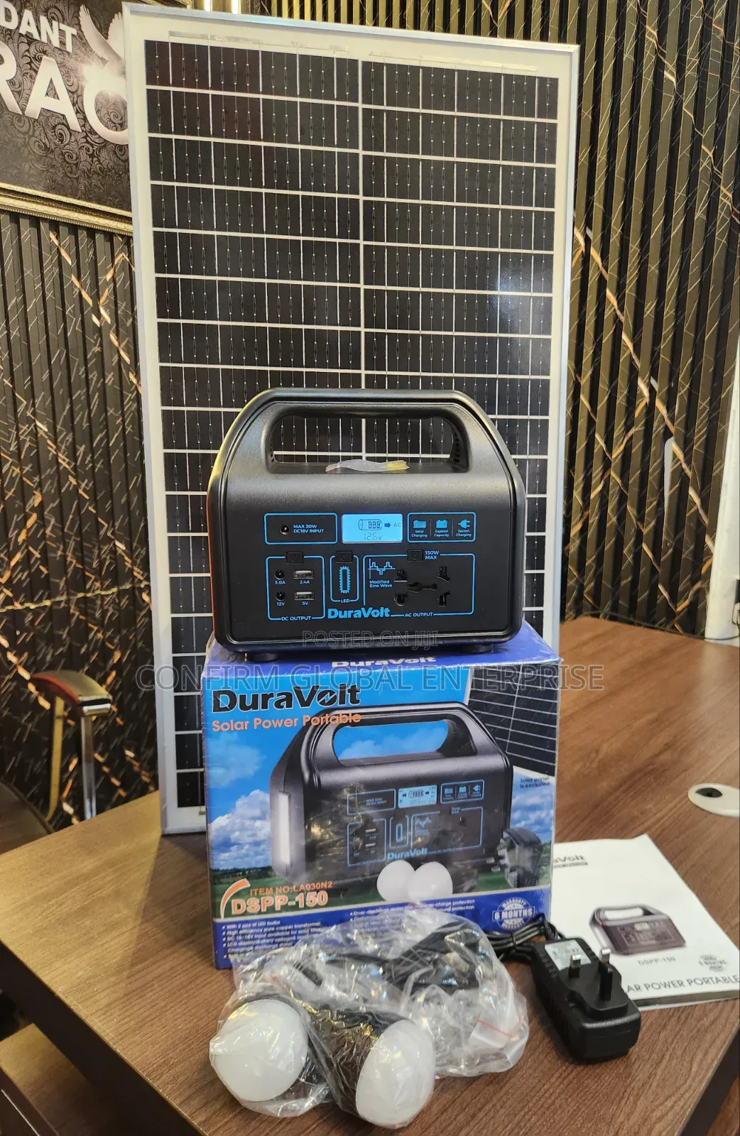 150w All in One Solar Generator With Solar Panel