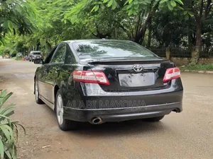 Toyota Camry 2010 Black