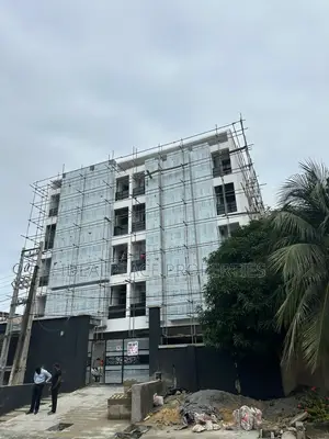 2bdrm Apartment in Lekki Phase 1 for sale