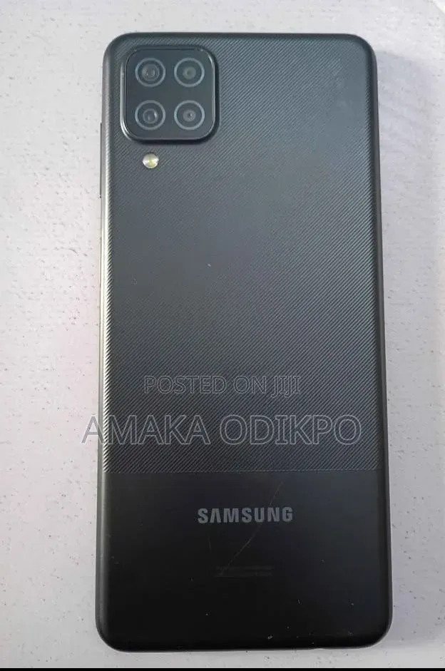 Samsung Galaxy A12 32 GB Black