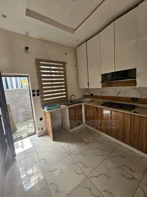4bdrm Duplex in Lekki County Estate for rent