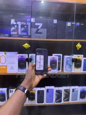 Apple iPhone XR 64 GB Black