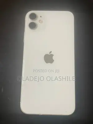 Apple iPhone 11 64 GB White