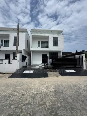 4bdrm Duplex in Sangotedo for sale