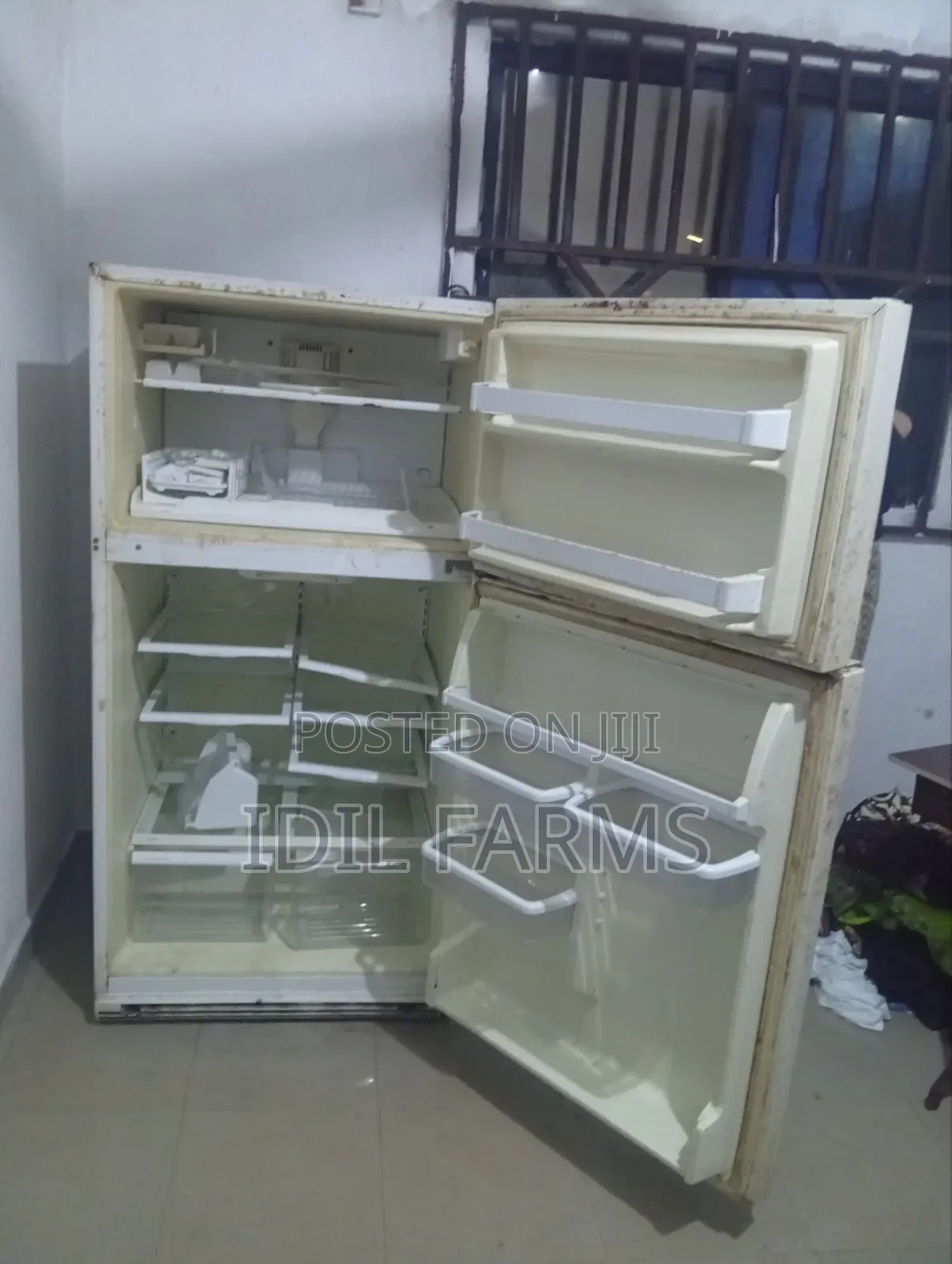 Refrigerator