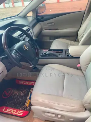 Lexus RX 2011 Silver