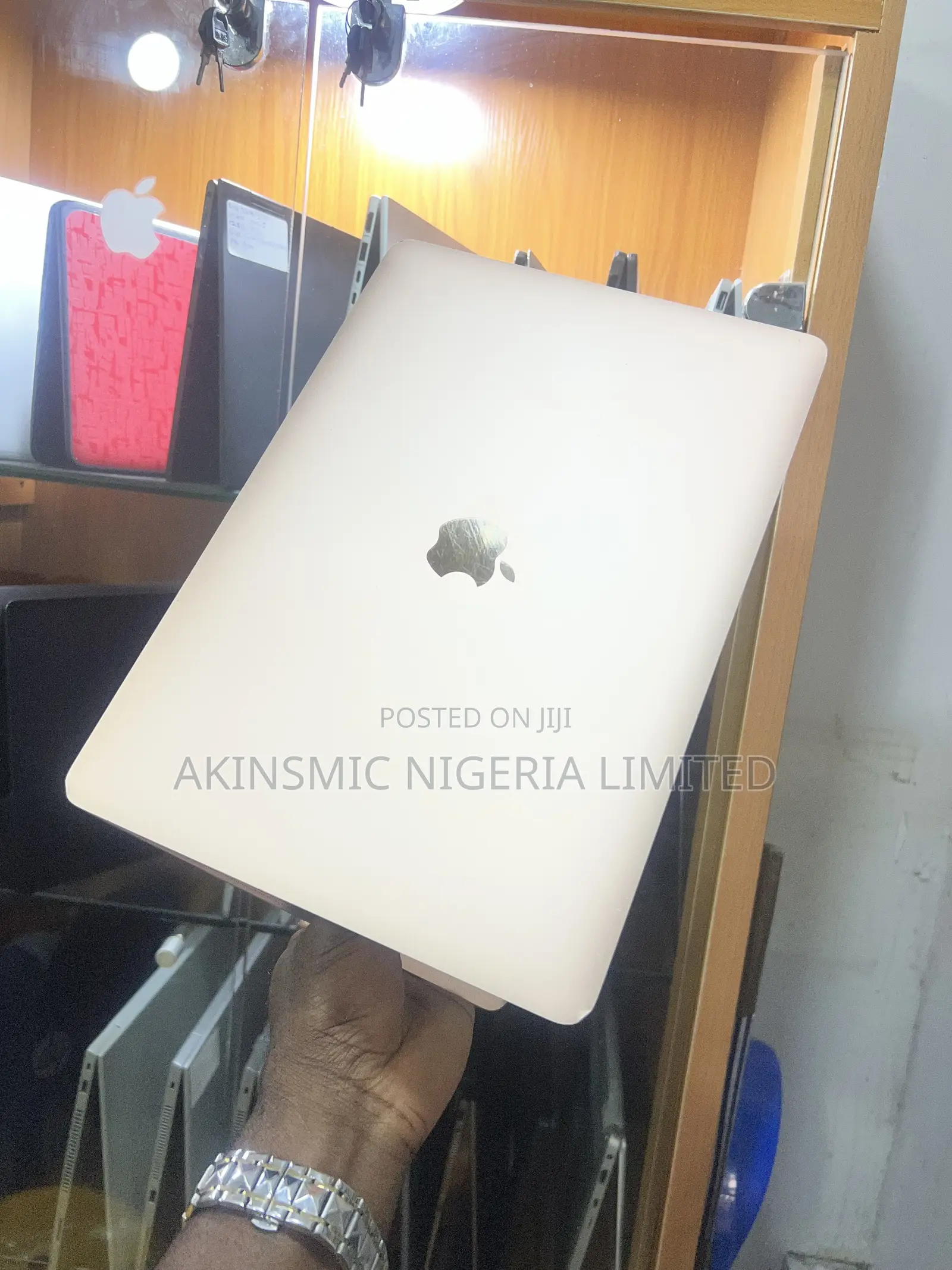 Laptop Apple MacBook Air 2019 8GB Intel Core i5 SSD 256GB