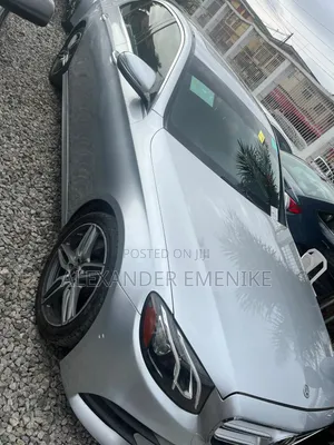 Mercedes-Benz E300 2017 Silver