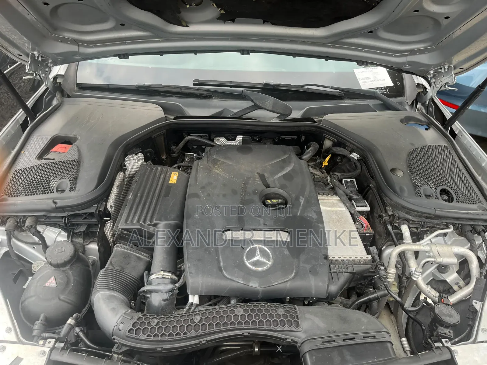 Mercedes-Benz E300 2017 Silver