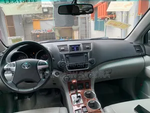 Toyota Highlander 2013 Blue